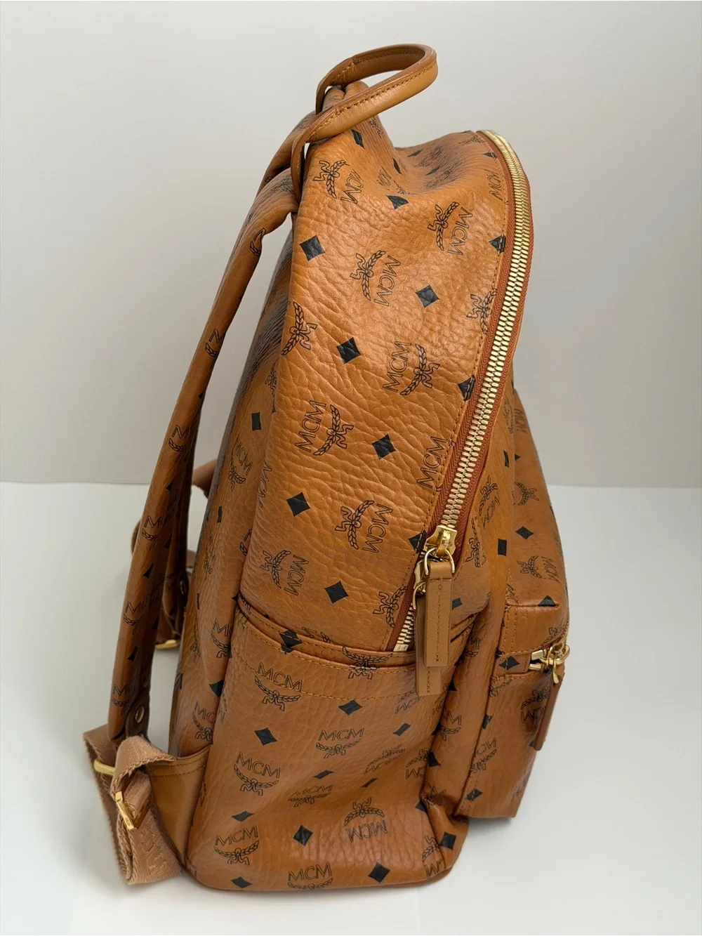 MCM 100% Authentic Stark Side Studs Backpack In Visetos Size Medium Cognac Color